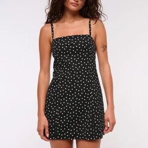 Abercrombie Bra-Free Everyday Skort